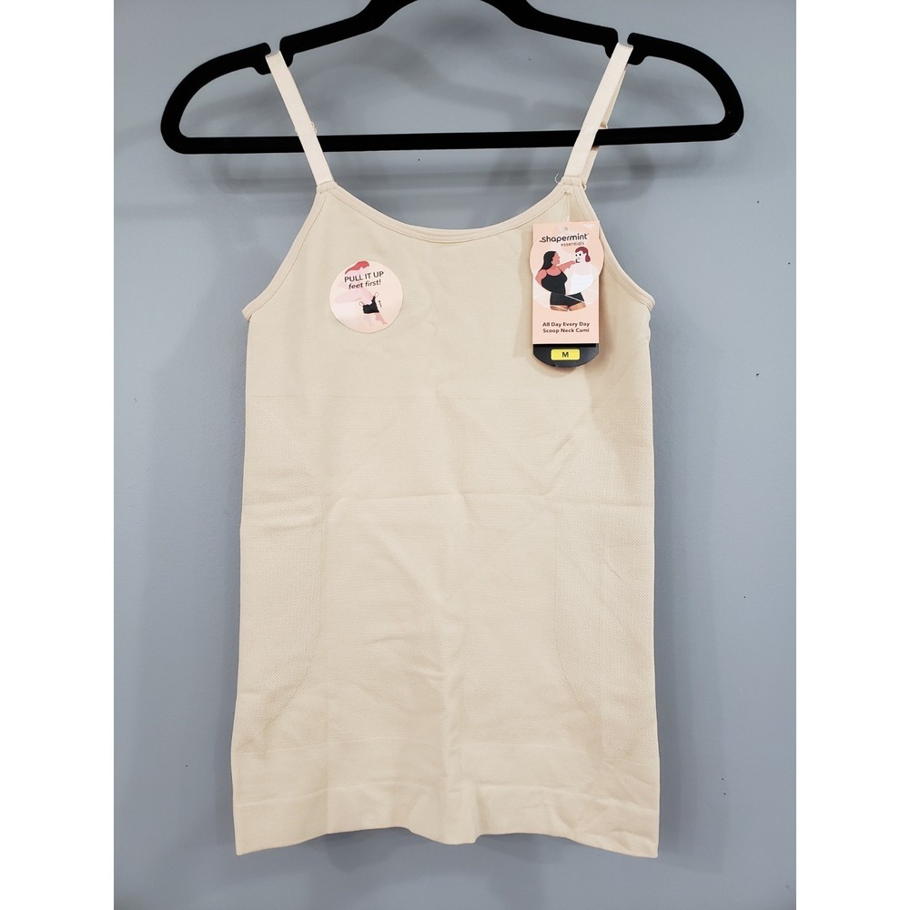 NWT MEDIUM BEIGE Shapermint All Day Every Day Scoop Neck Cami Chai Beige